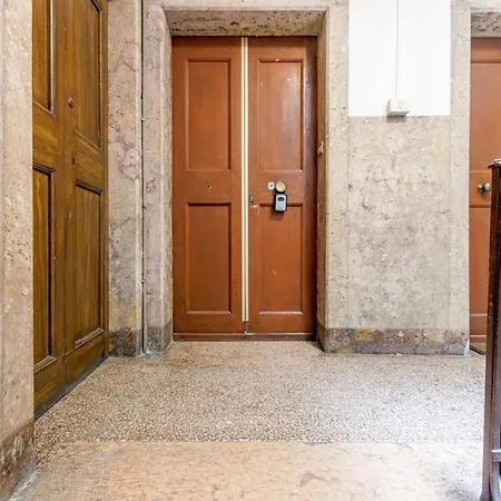 Dolcevita Penthouse - A Due Passi Dalla Ghirlandina Modène