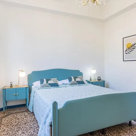 شقة Dolcevita Penthouse - A Due Passi Dalla Ghirlandina